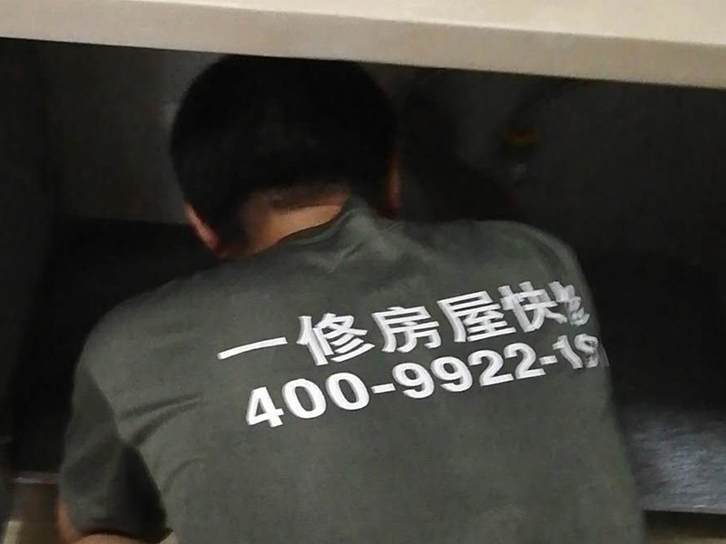 上海踢腳線安裝公司,踢腳線怎么安裝方法,上海安裝踢腳線收費(fèi)說明