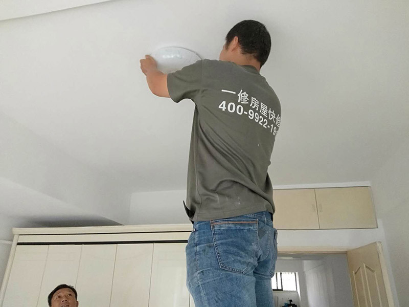 鄂州窗簾安裝怎么做，窗框防水補漏