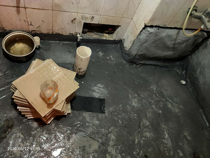 衛生間漏水地磚全砸了嗎，衛生間漏水比